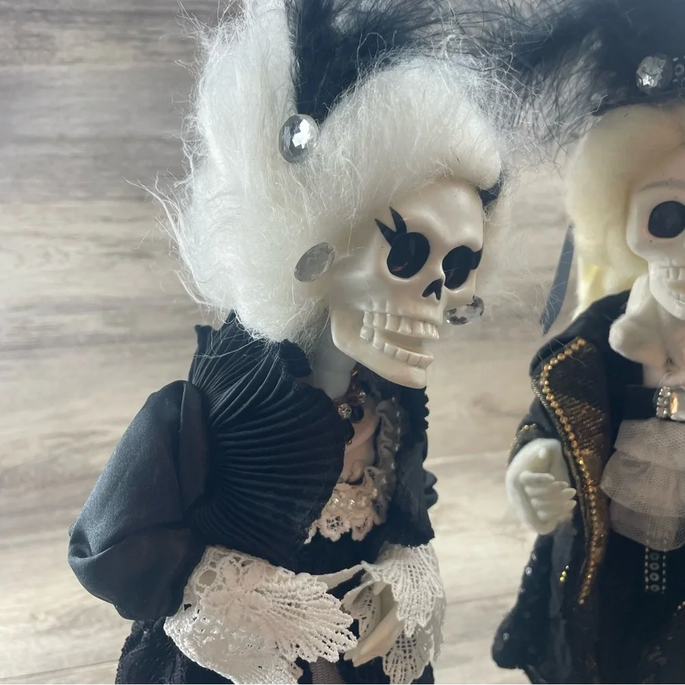 Dia De Los Muertos Bride Groom from Spooky Village Halloween 20